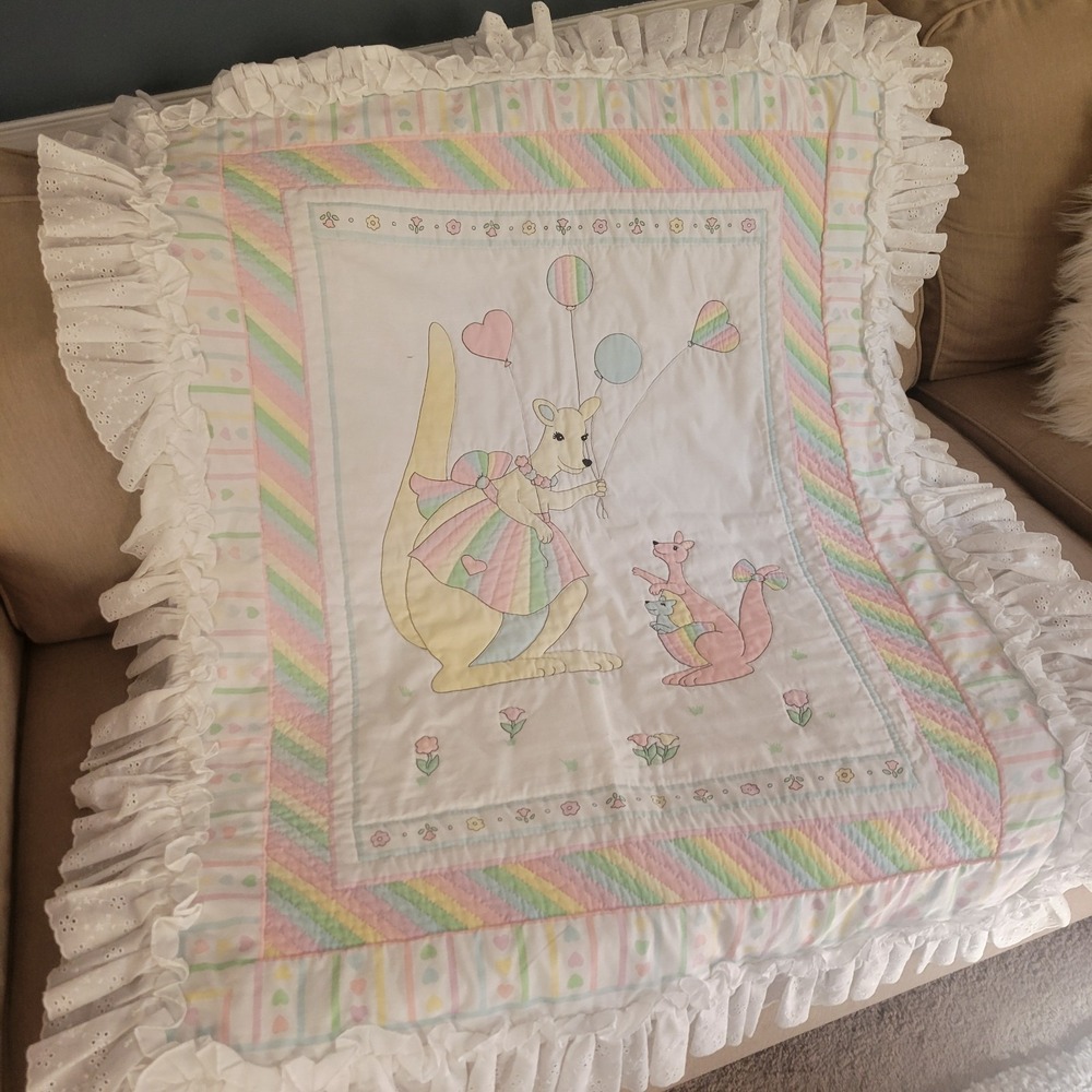 VTG 80s Handmade Kangaroo Pastel Rainbow Baby Blanket Quilt Eyelet Ruffle 41x50